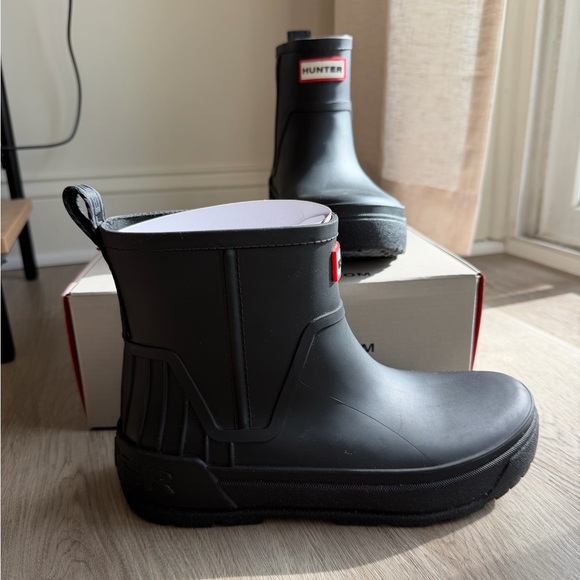 NWT Hunter Wales Black Rain Boots - Picture 2 of 7